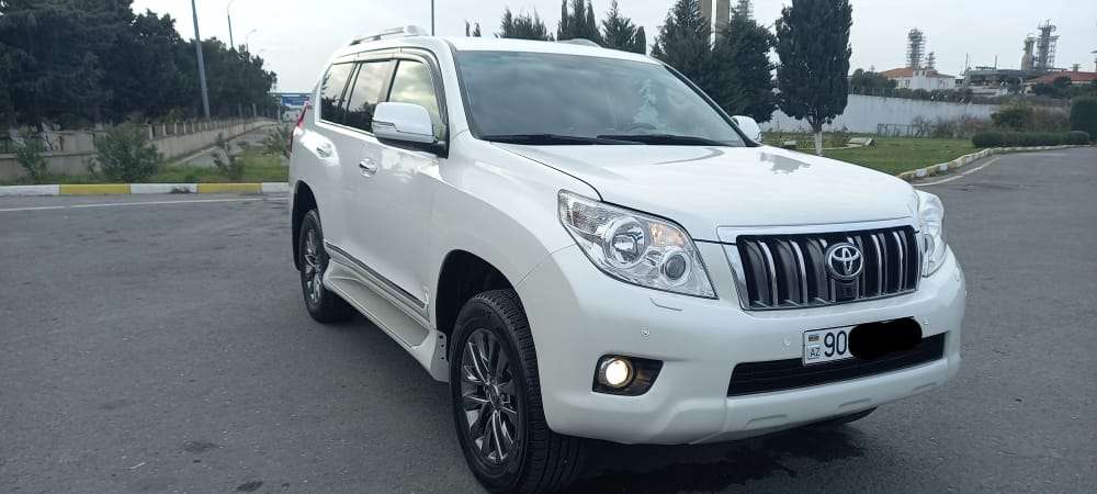 Toyota Land Cruiser, 2012 il, 2.7 L, 180 000 km