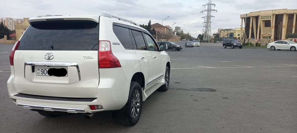 Toyota Land Cruiser, 2012 il, 2.7 L, 180 000 km