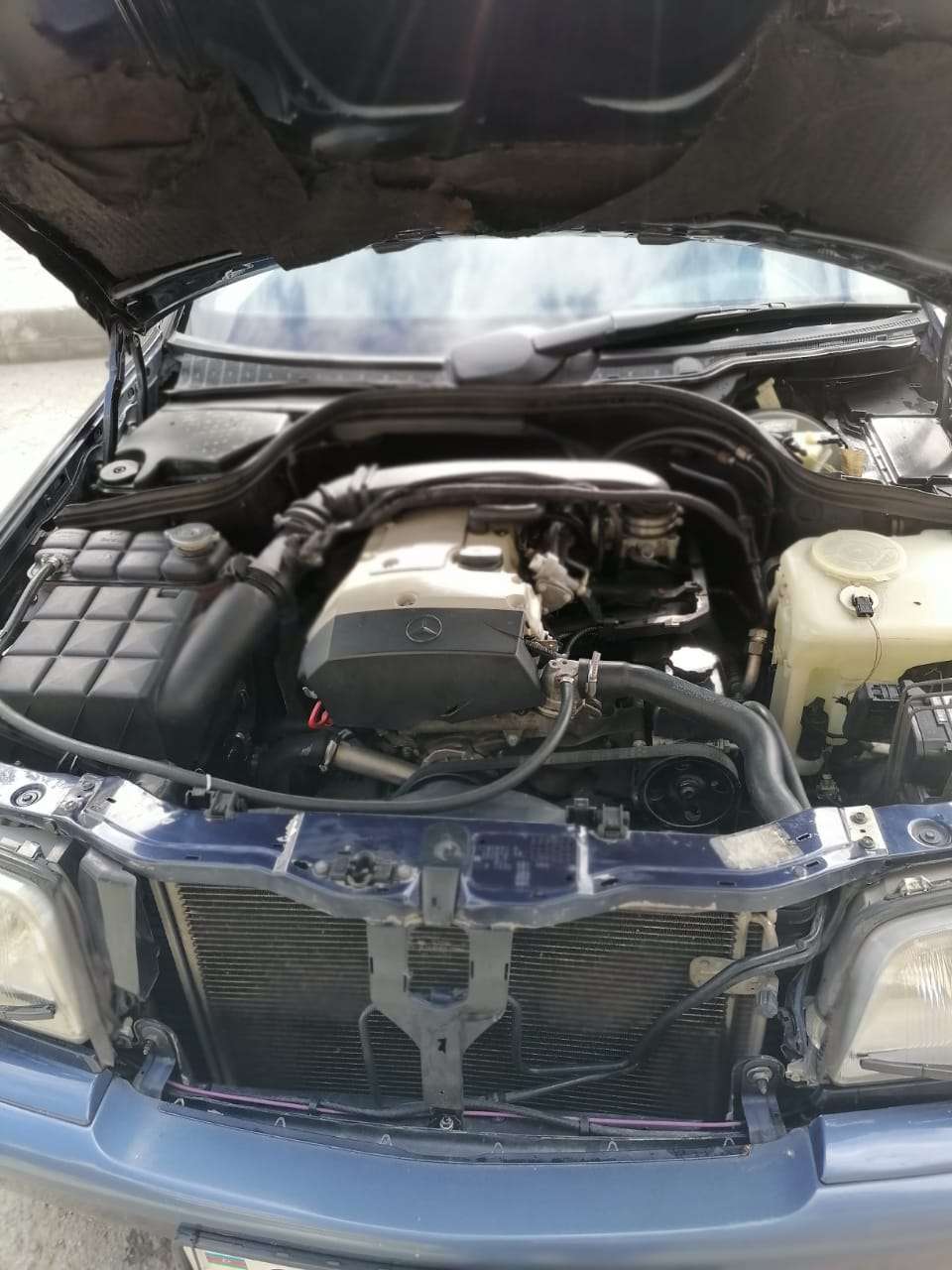 Mercedes C 180, 1998 il, 1.8 L, 380 000 km
