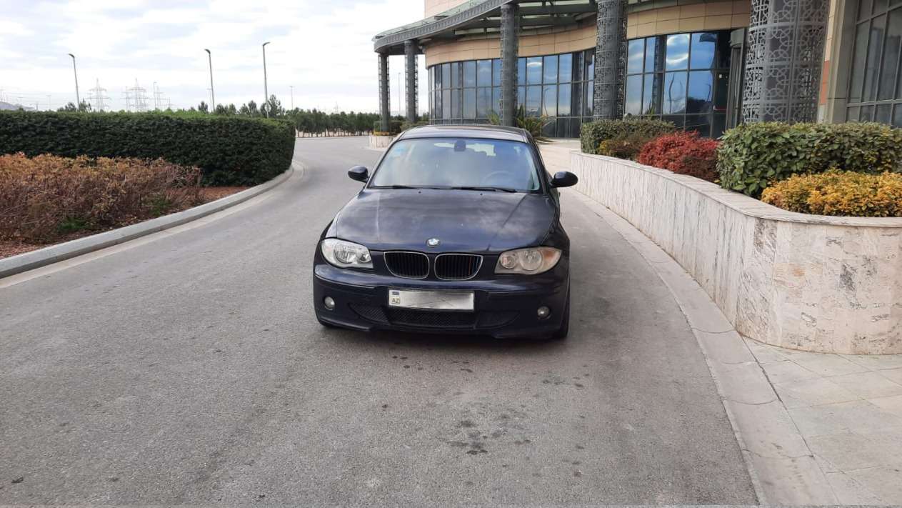 BMW 120, 2005 il, 2.0 L, 186 596 km