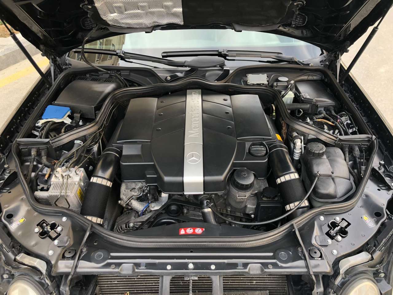 Mercedes E 320, 2004 il, 3.2 L, 388 000 km