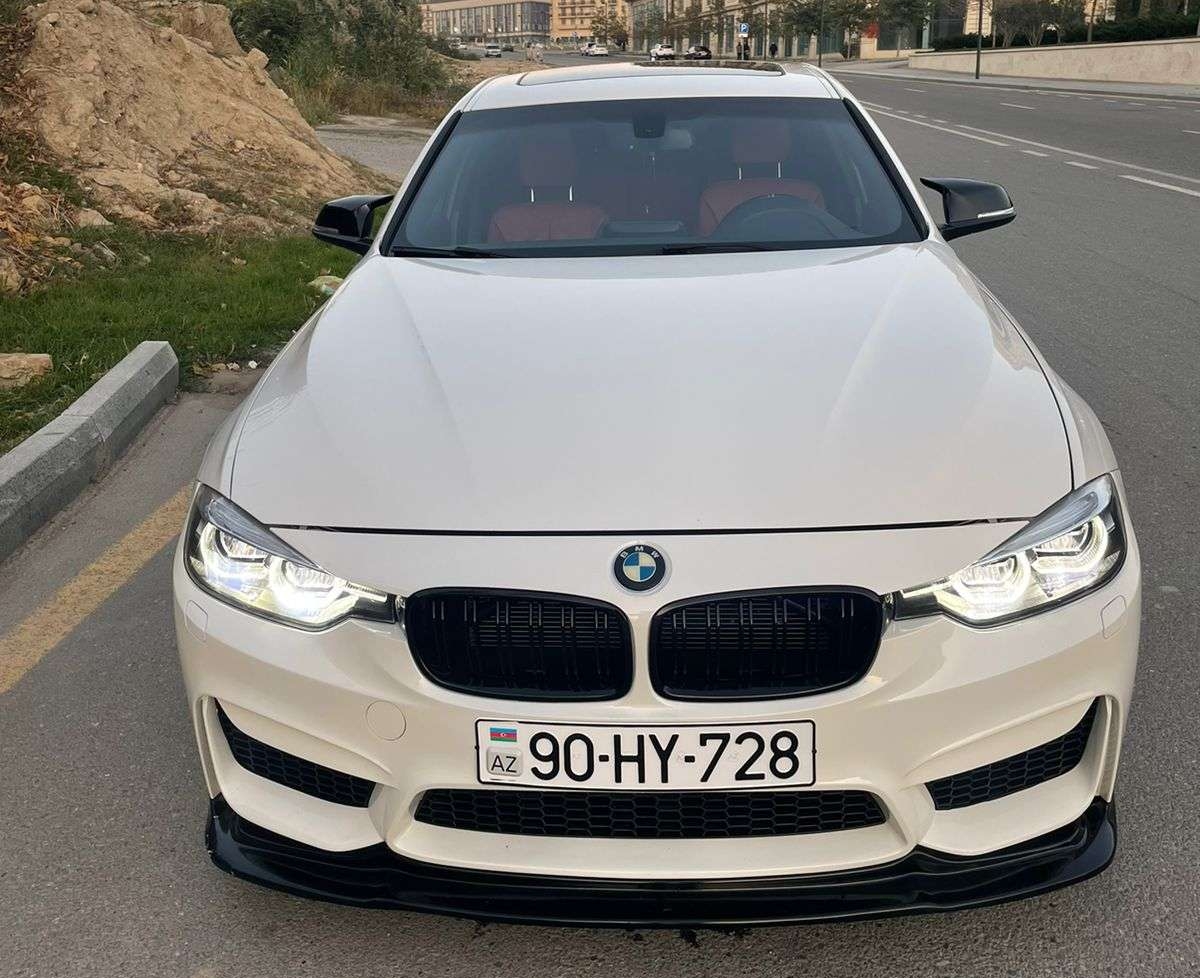 BMW 328, 2014 il, 2.0 L, 131 000 km