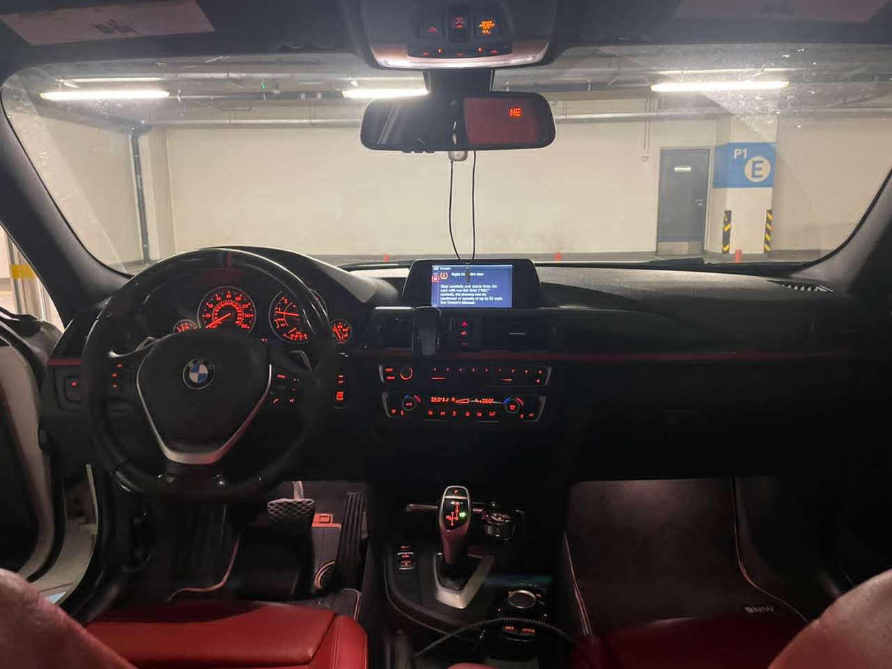 BMW 328, 2014 il, 2.0 L, 131 000 km