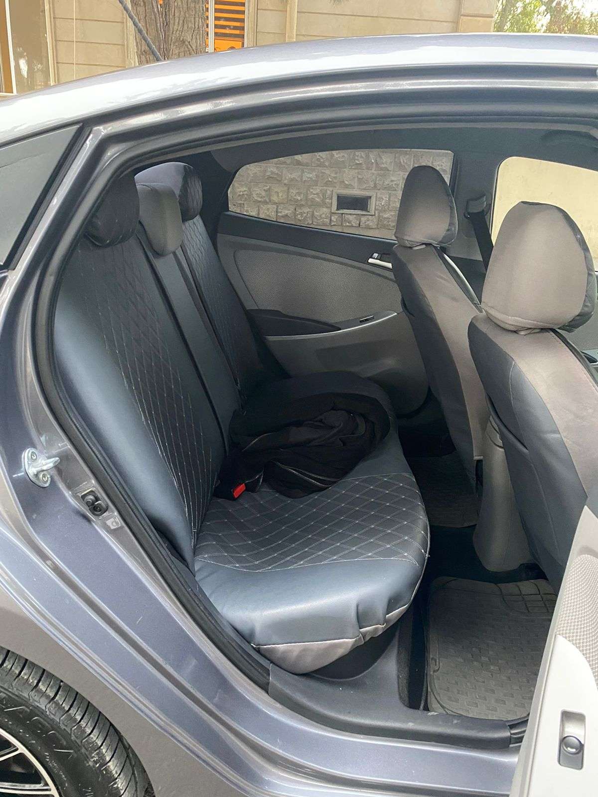 Hyundai Accent, 2014 il, 1.6 L, 137 400 km