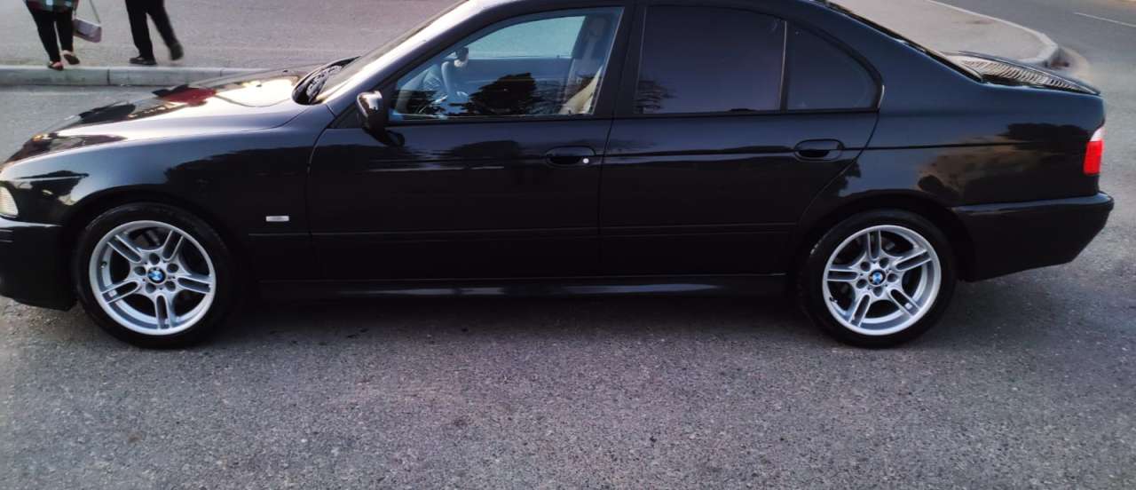 BMW 530, 2002 il, 3.0 L, 239 000 km