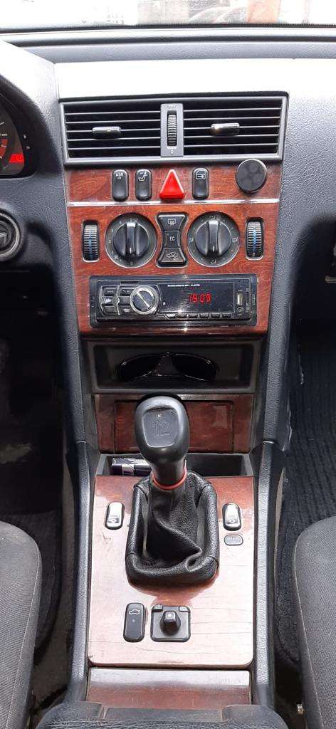 Mercedes C 180, 1998 il, 1.8 L, 196 555 km