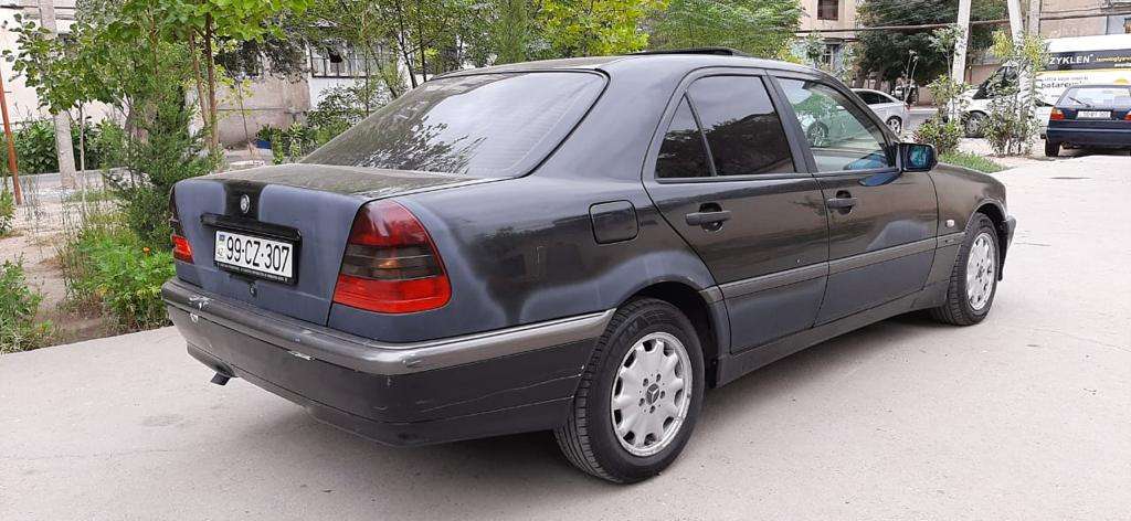 Mercedes C 180, 1998 il, 1.8 L, 196 555 km