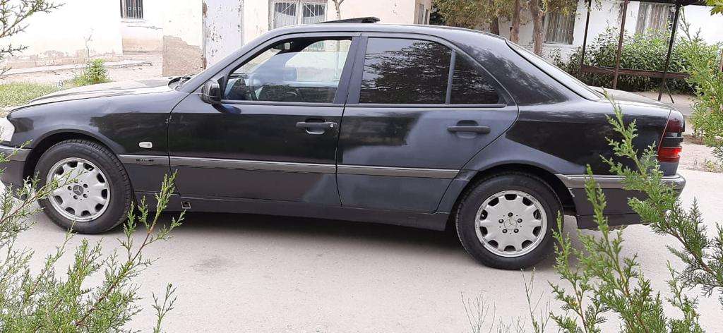 Mercedes C 180, 1998 il, 1.8 L, 196 555 km