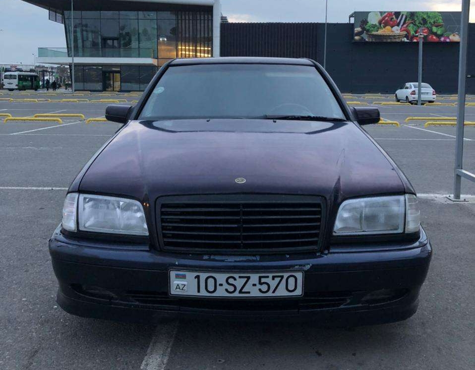 Mercedes C 200, 1998 il, 2.0 L, 500 000 km