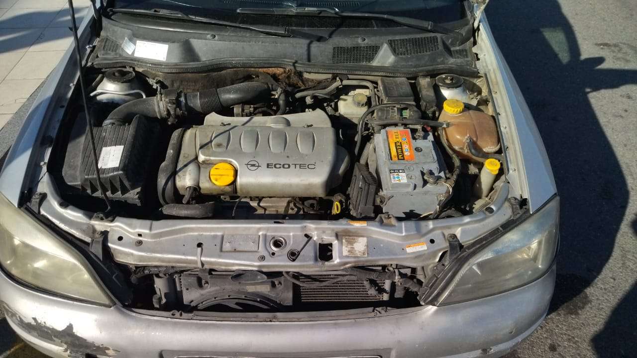 Opel Astra, 2002 il, 1.8 L, 320 000 km