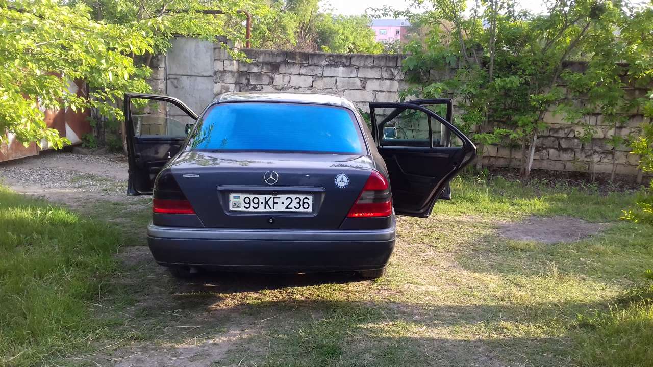 Mercedes C 180, 1996 il, 1.8 L, 310 000 km