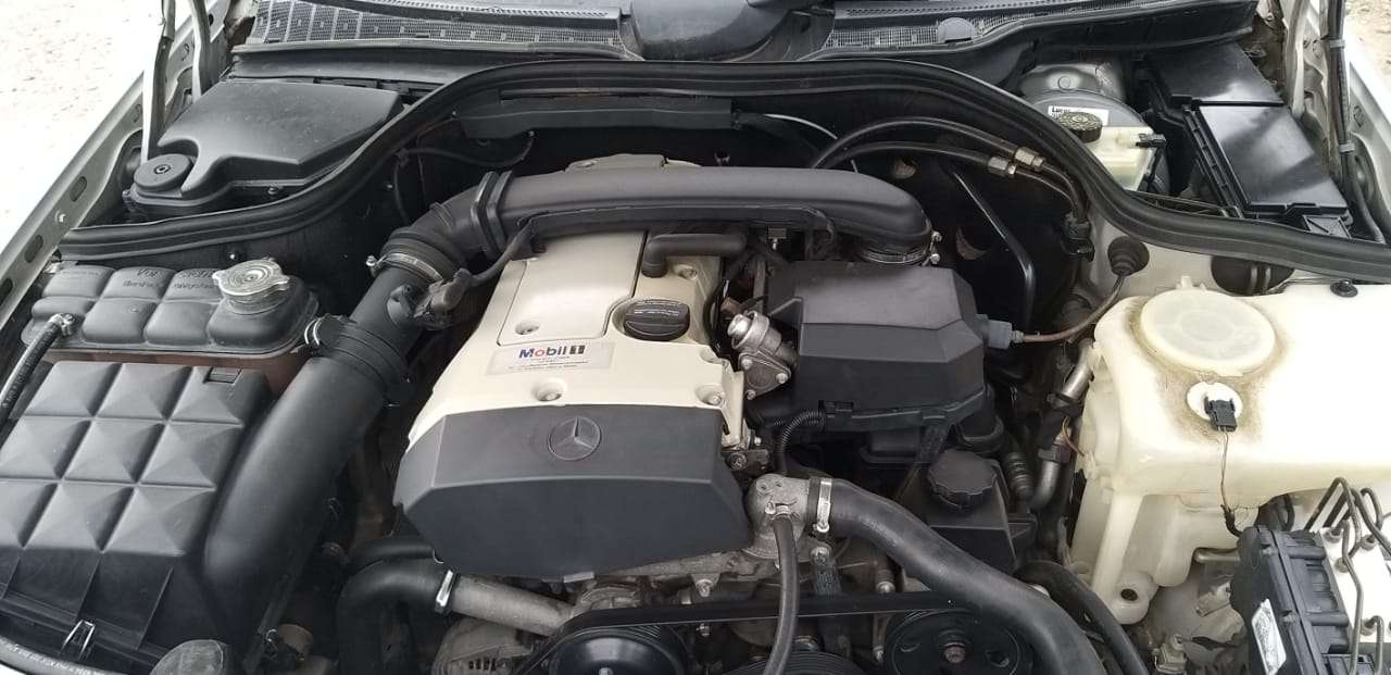 Mercedes C 180, 1998 il, 1.8 L, 470 000 km