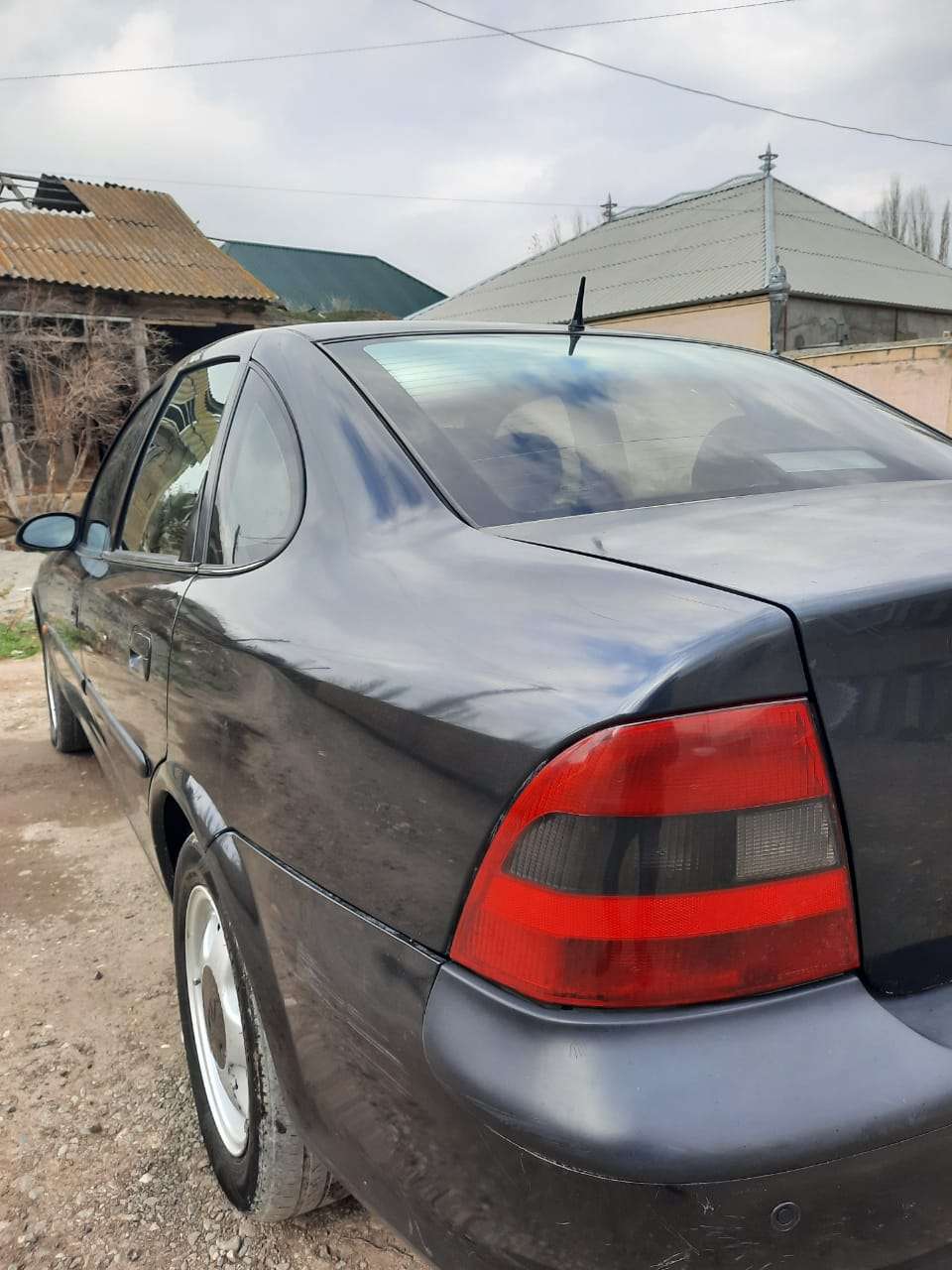 Opel Vectra, 1997 il, 1.8 L, 277 889 km