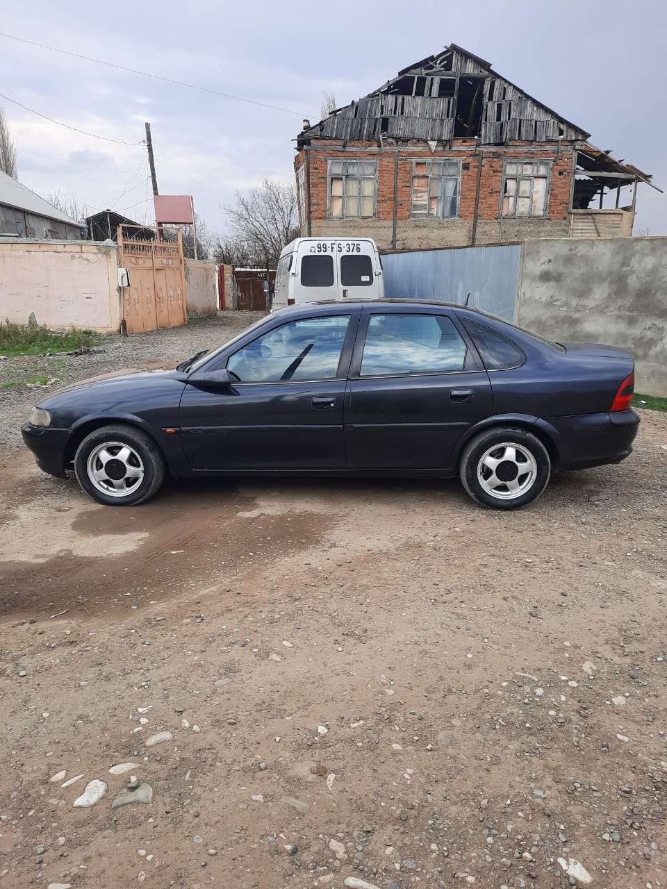 Opel Vectra, 1997 il, 1.8 L, 277 889 km