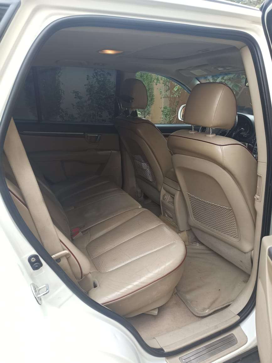 Hyundai Santa Fe, 2008 il, 2.7 L, 205 000 km