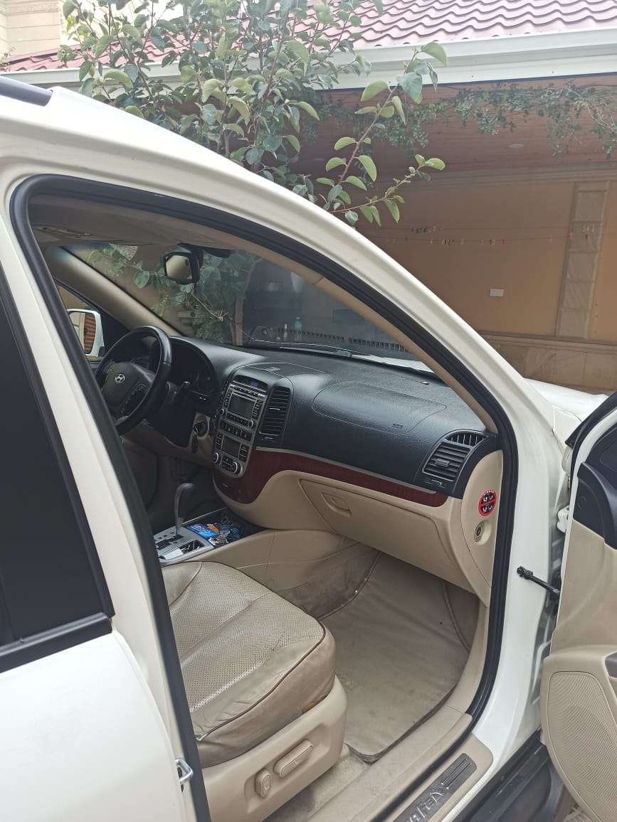 Hyundai Santa Fe, 2008 il, 2.7 L, 205 000 km