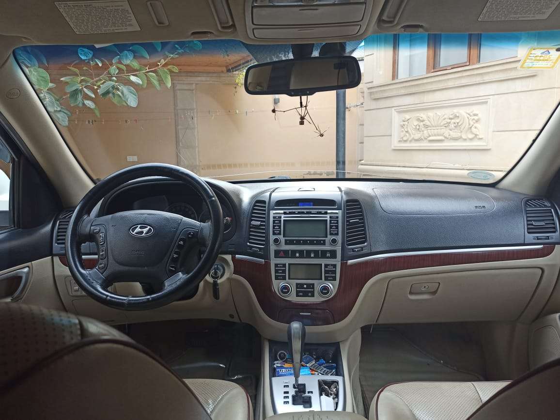 Hyundai Santa Fe, 2008 il, 2.7 L, 205 000 km