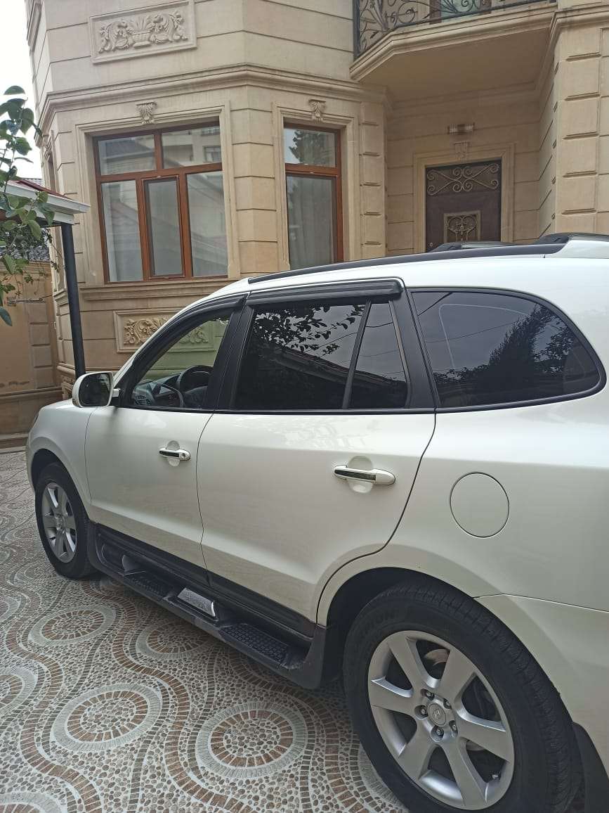 Hyundai Santa Fe, 2008 il, 2.7 L, 205 000 km