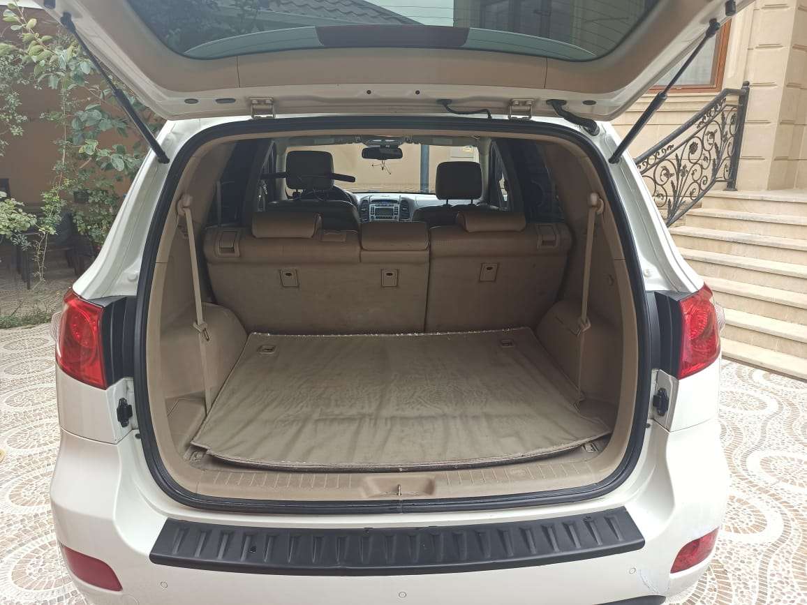 Hyundai Santa Fe, 2008 il, 2.7 L, 205 000 km