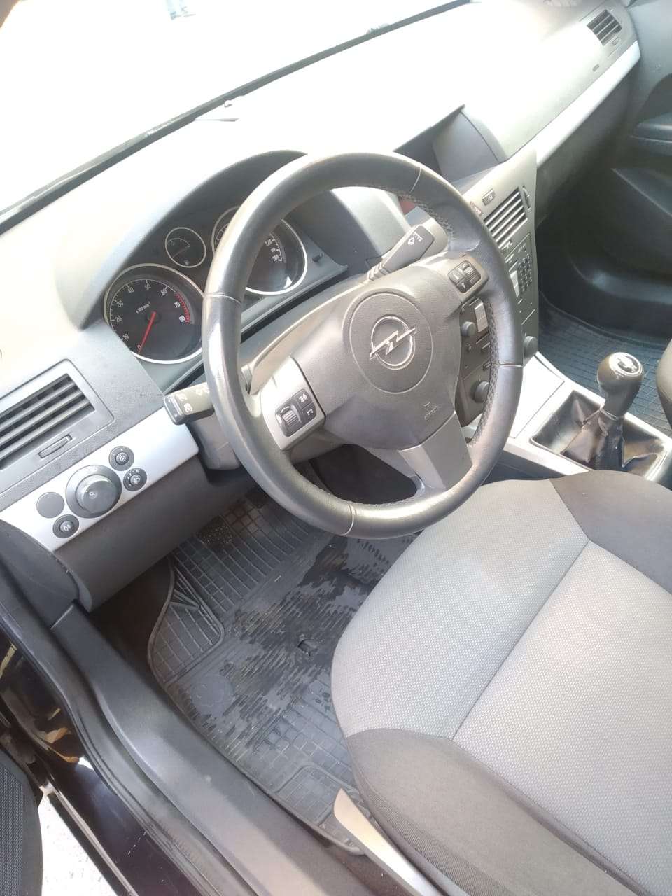 Opel Astra, 2005 il, 1.4 L, 210 000 km