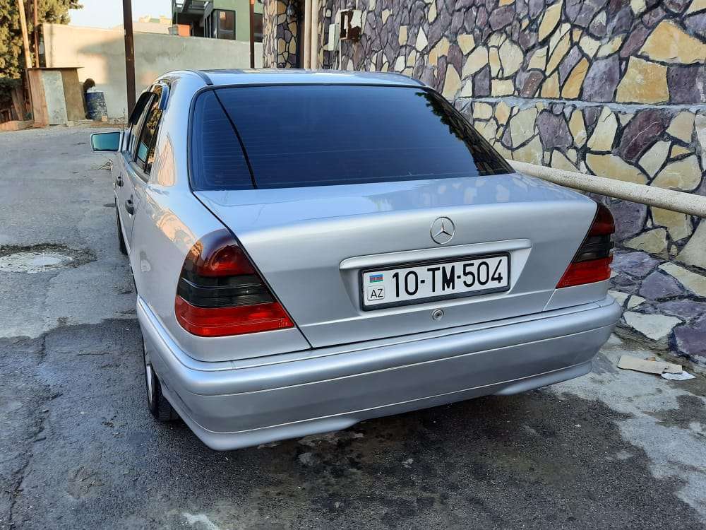 Mercedes C 180, 1998 il, 1.8 L, 400 000 km