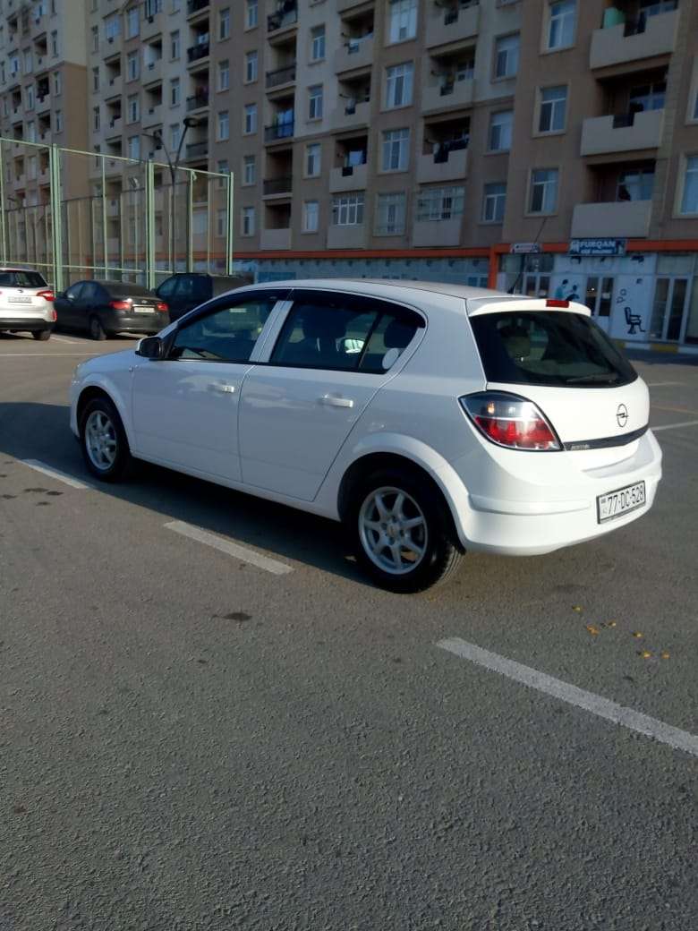 Opel Astra, 2009 il, 1.4 L, 195 000 km