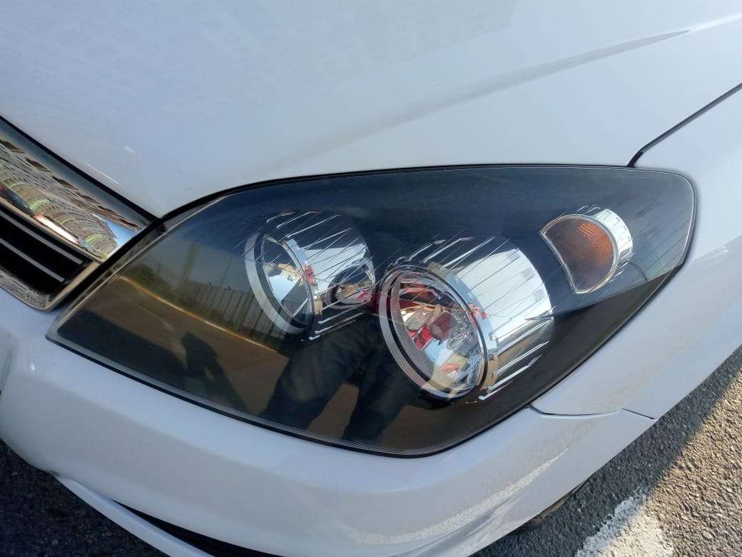 Opel Astra, 2009 il, 1.4 L, 195 000 km