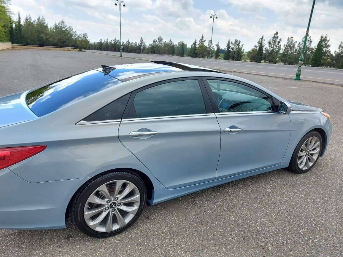Hyundai Sonata, 2012 il, 2.0 L, 196 000 km