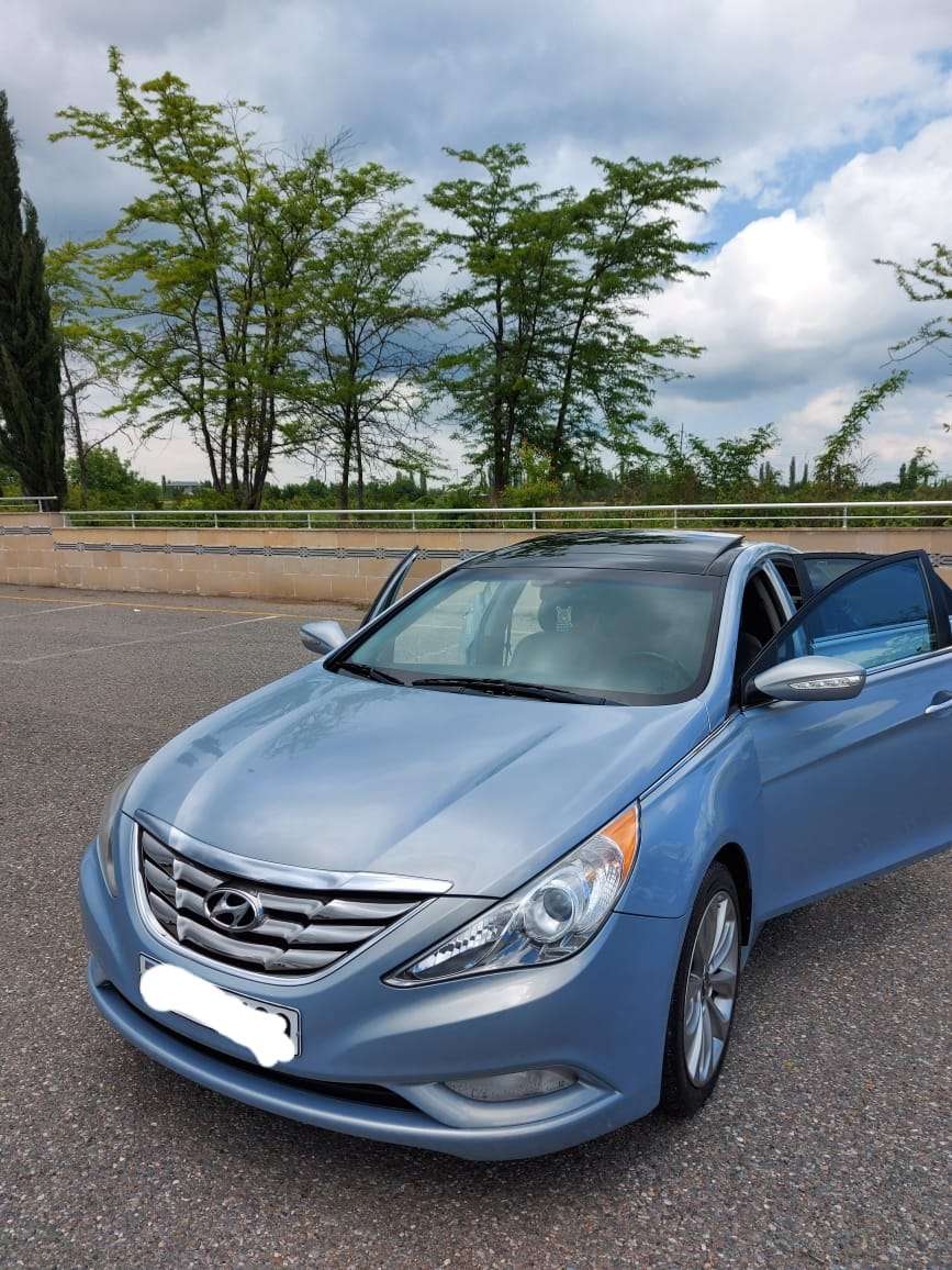 Hyundai Sonata, 2012 il, 2.0 L, 196 000 km