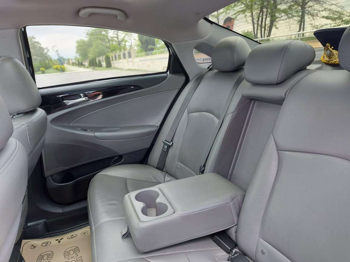 Hyundai Sonata, 2012 il, 2.0 L, 196 000 km