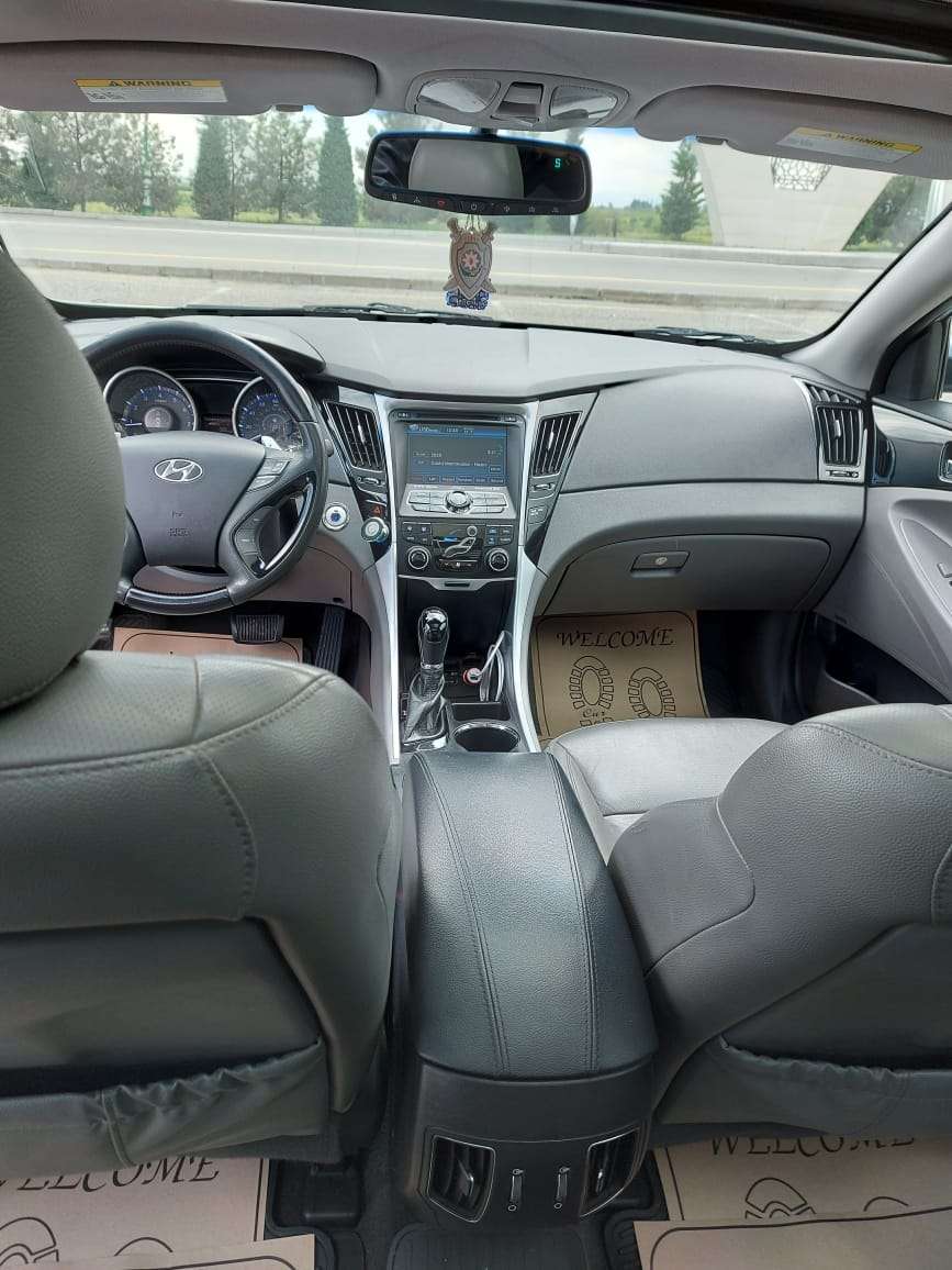 Hyundai Sonata, 2012 il, 2.0 L, 196 000 km