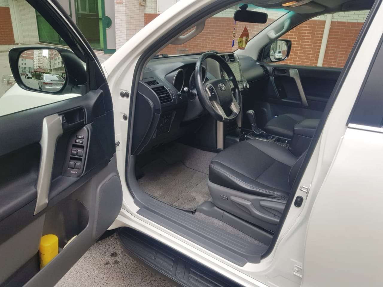 Toyota Prado, 2012 il, 2.7 L, 110 000 km