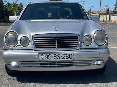 Mercedes E 280, 1998 il, 2.8 L, 375 000 km