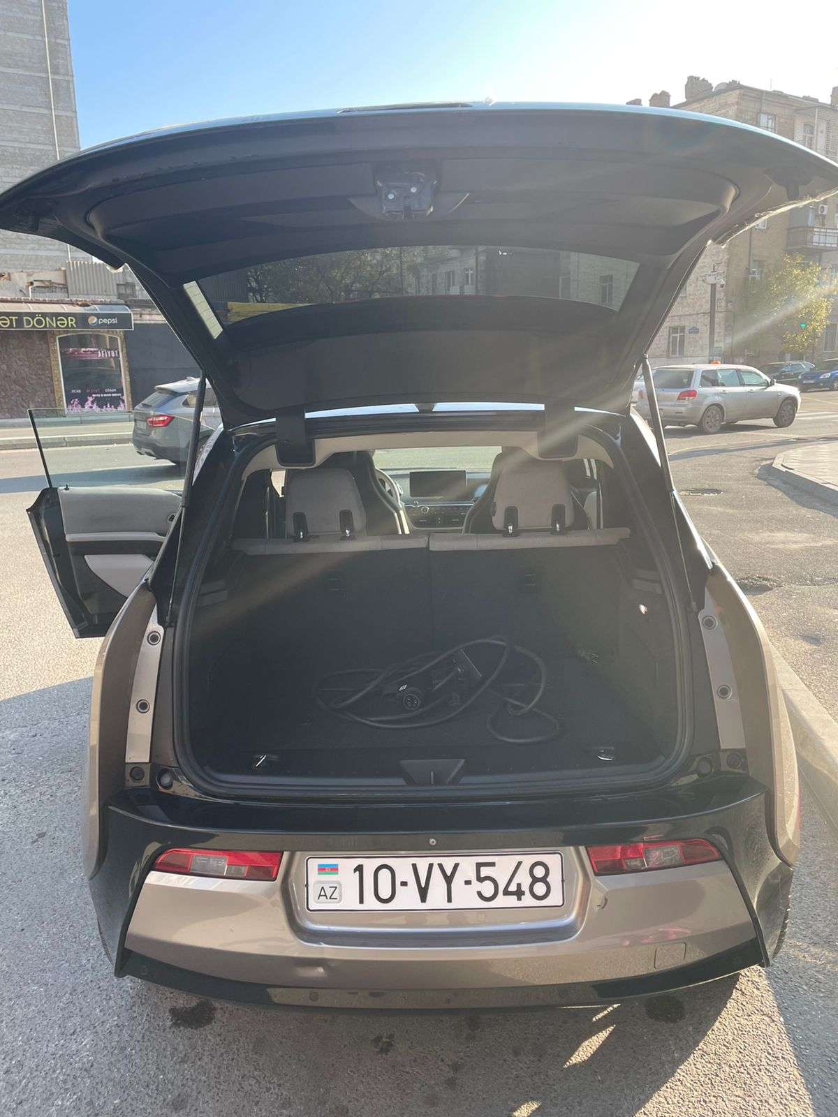 BMW i3, 2014 il, 0 L, 112 000 km