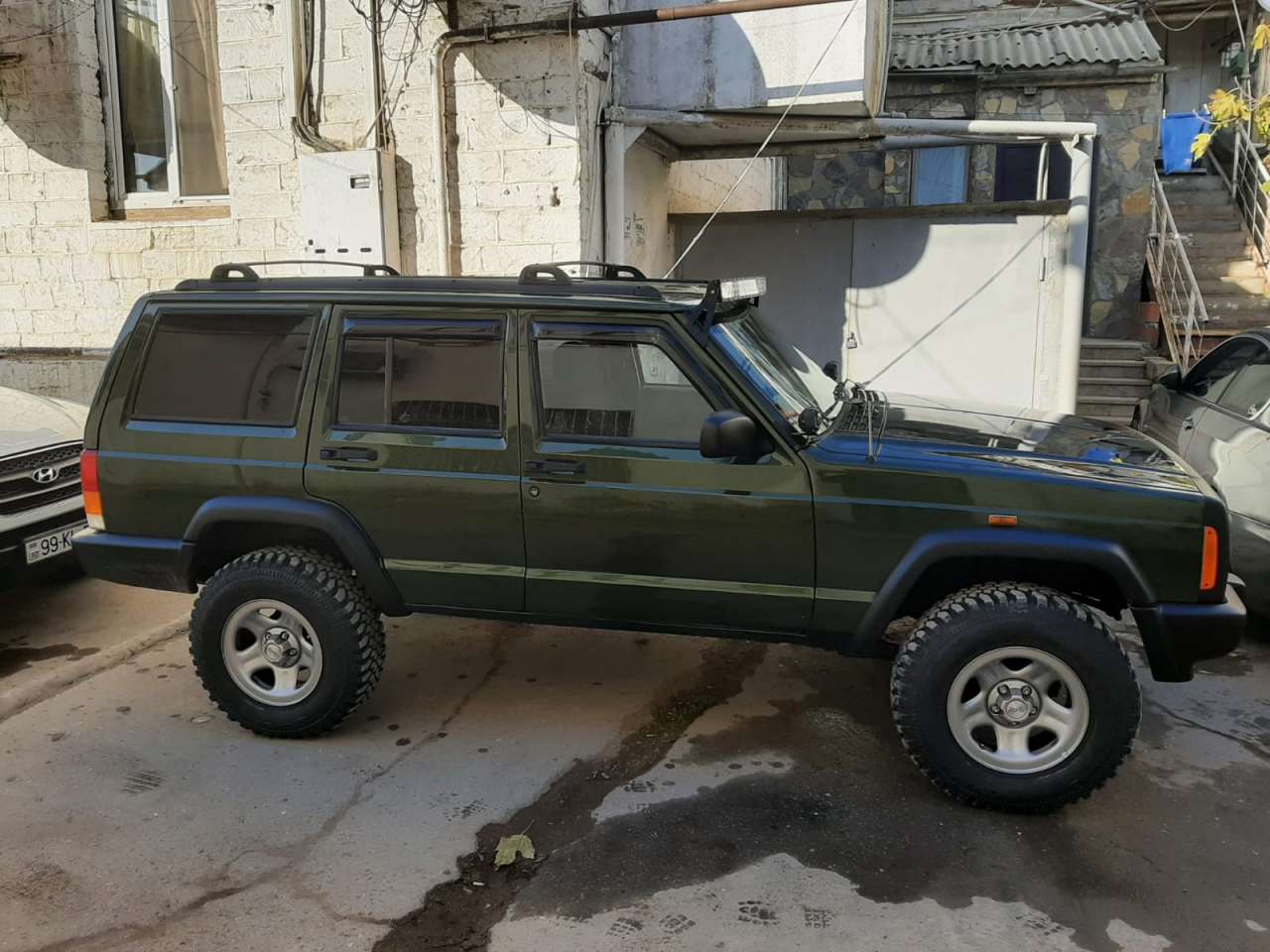 Jeep Cherokee, 1997 il, 2.5 L, 219 000 km