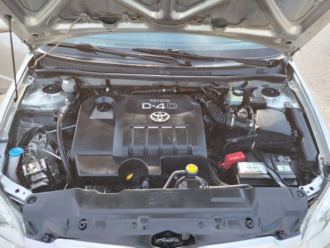 Toyota Corolla, 2005 il, 1.4 L, 180 000 km