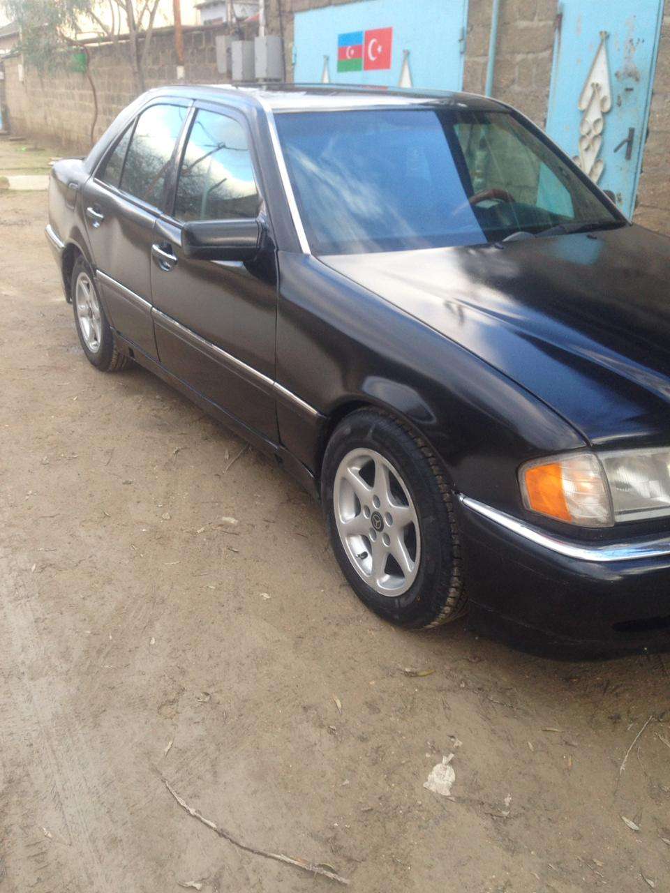 Mercedes C 230, 1999 il, 2.3 L, 256 147 km