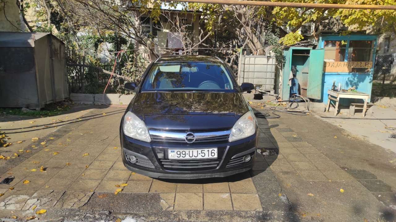 Opel Astra, 2006 il, 1.3 L, 270 000 km