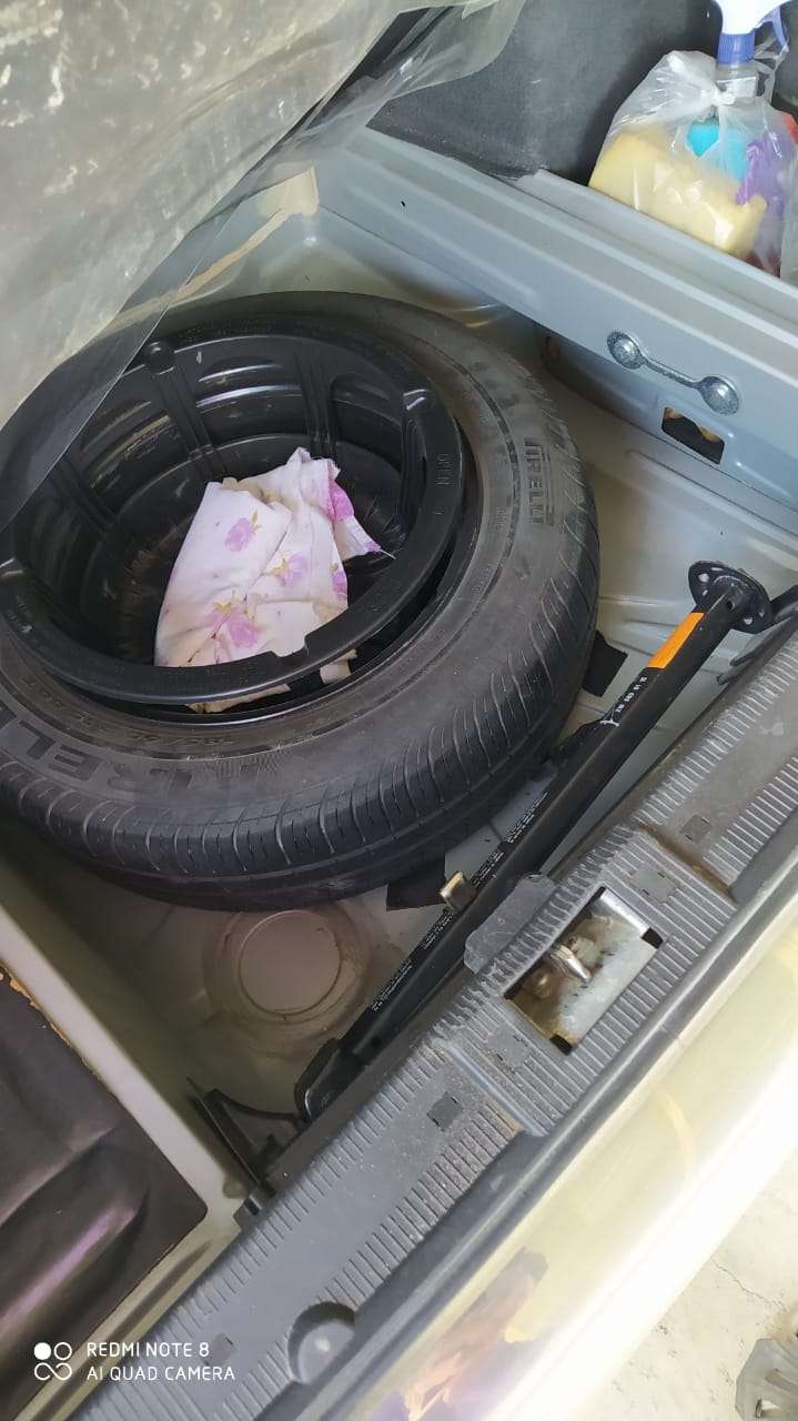 Mercedes E 220, 1998 il, 2.2 L, 394 316 km