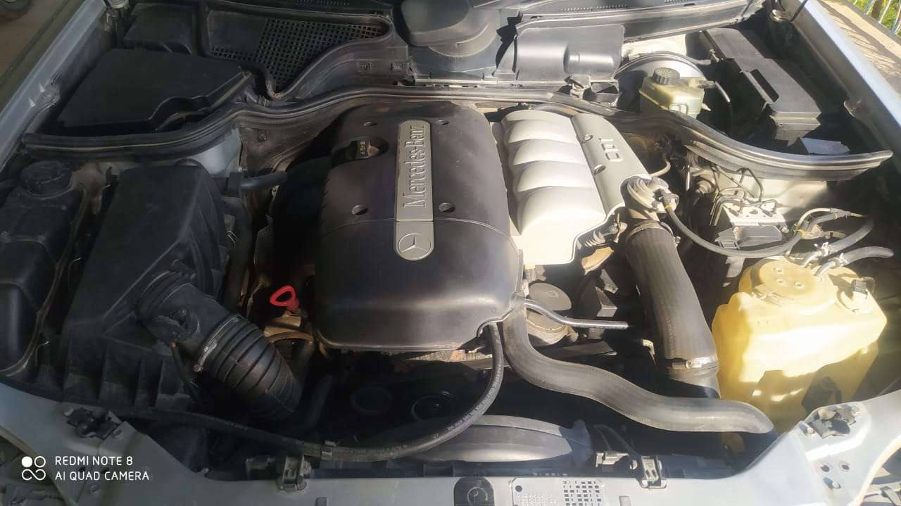 Mercedes E 220, 1998 il, 2.2 L, 394 316 km