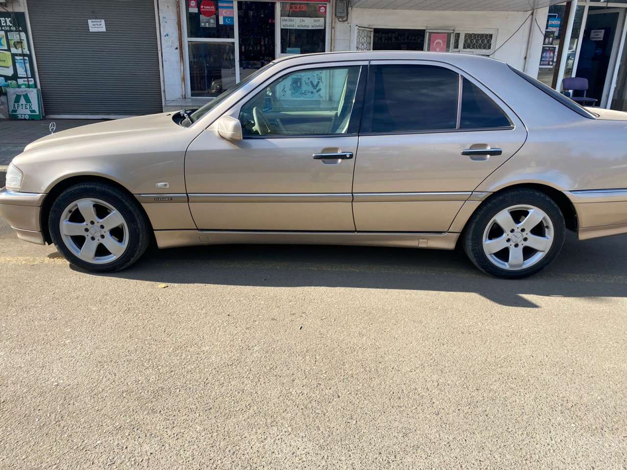 Mercedes C 180, 2000 il, 1.8 L, 264 579 km