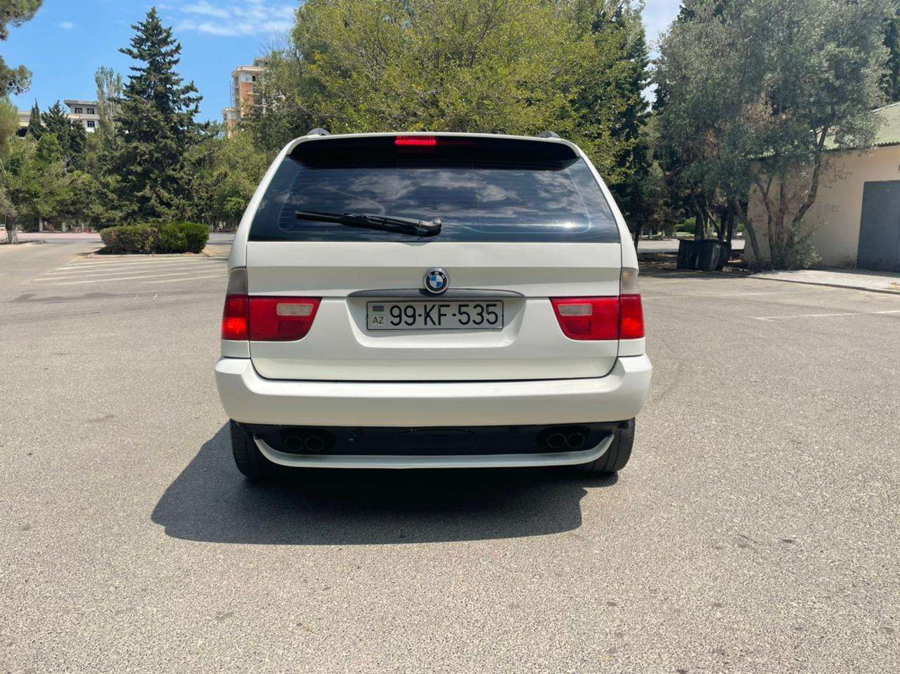 BMW X5, 2002 il, 4.4 L, 350 000 km