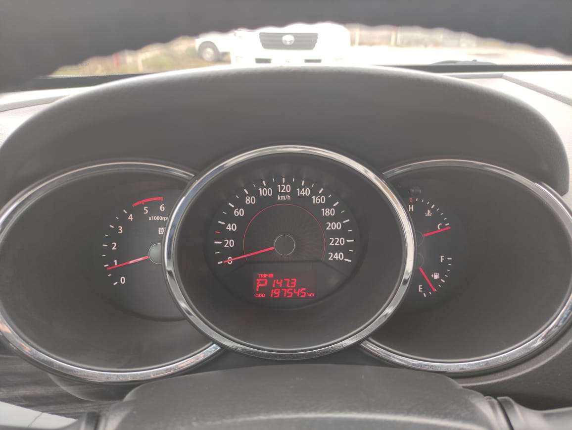 Kia Sorento, 2010 il, 2.0 L, 197 000 km