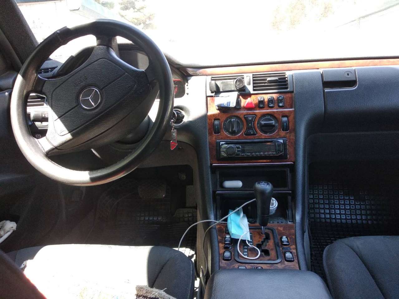 Mercedes E 240, 1999 il, 0.2 L, 140 000 km