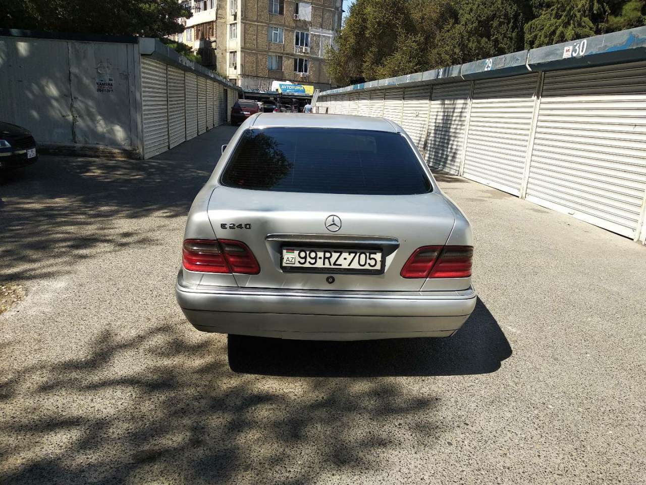 Mercedes E 240, 1999 il, 0.2 L, 140 000 km