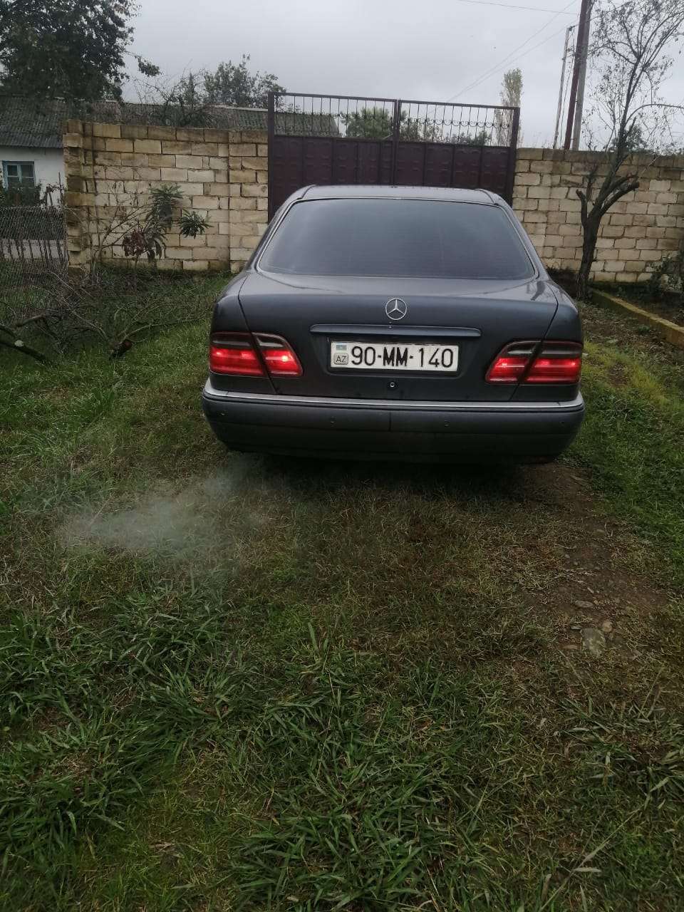 Mercedes E 230, 1996 il, 2.3 L, 500 000 km
