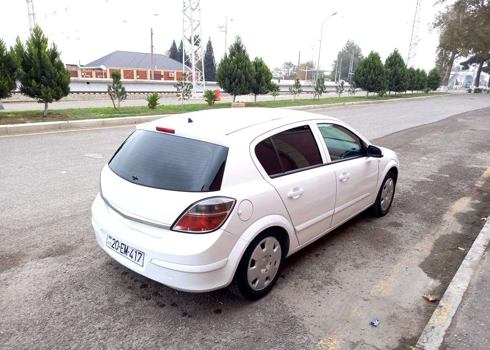 Opel Astra, 2008 il, 1.4 L, 225 000 km