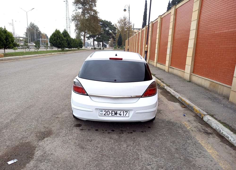 Opel Astra, 2008 il, 1.4 L, 225 000 km