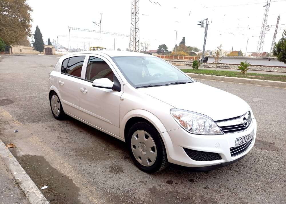Opel Astra, 2008 il, 1.4 L, 225 000 km