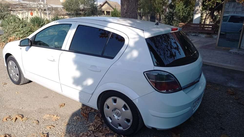 Opel Astra, 2008 il, 1.4 L, 225 000 km